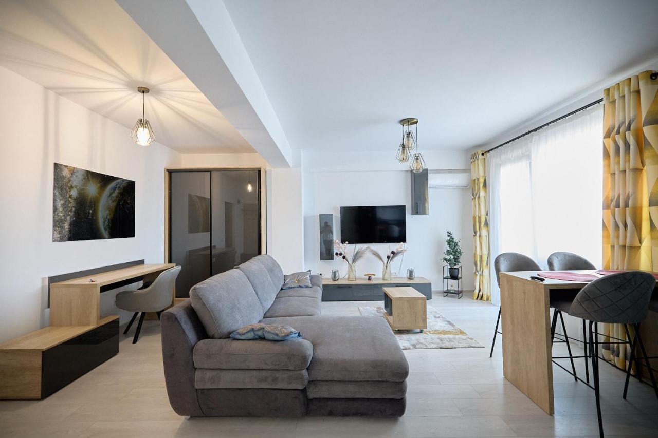 Luxury Cozy Apartments Palas Mall Centru Iasi Exterior photo